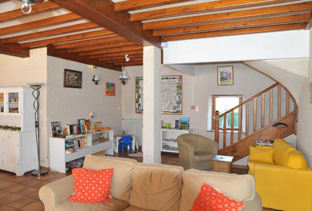 Hotel-Residence Les Volcans Murol Exterior foto